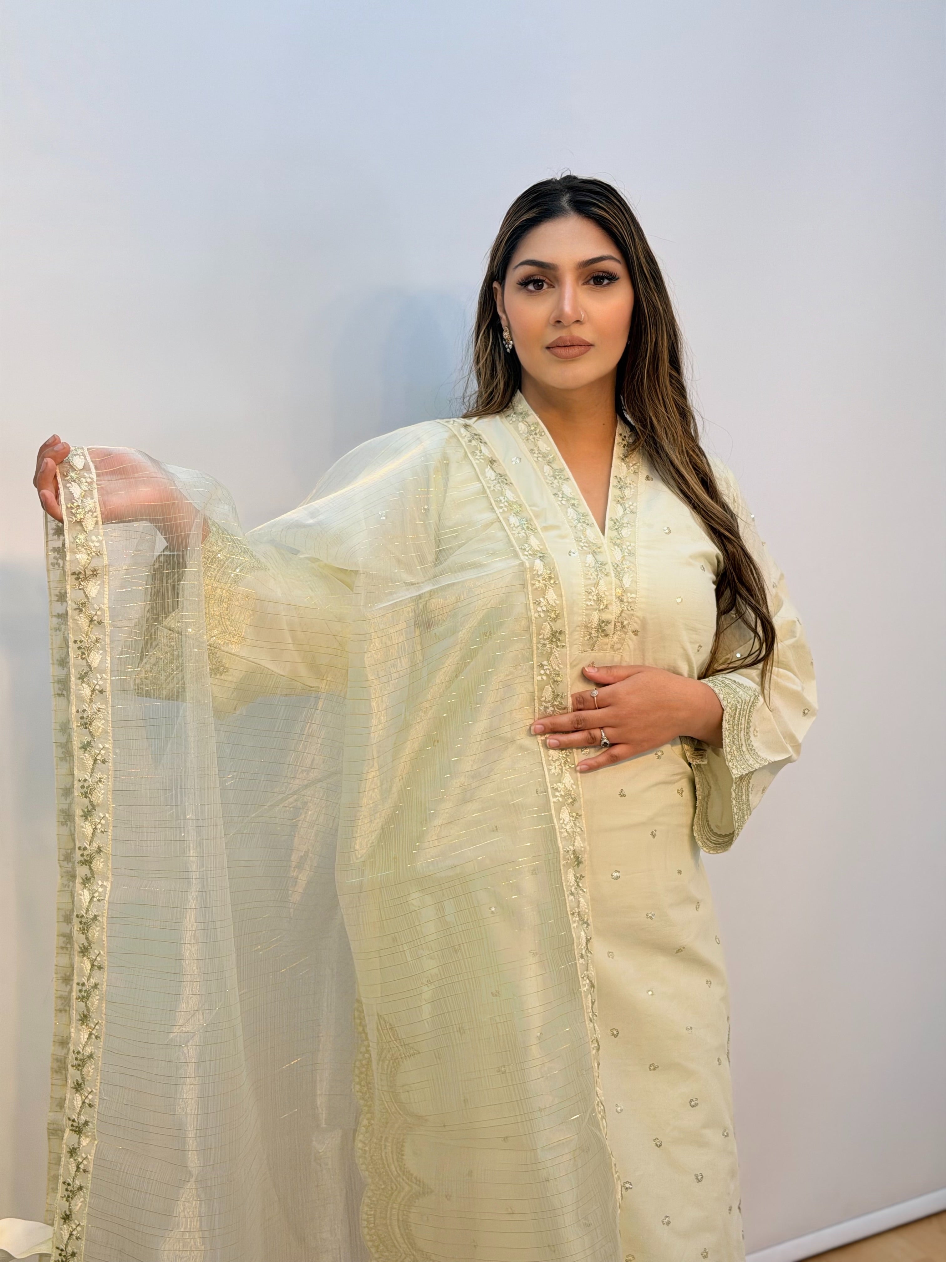 Ivory Noor