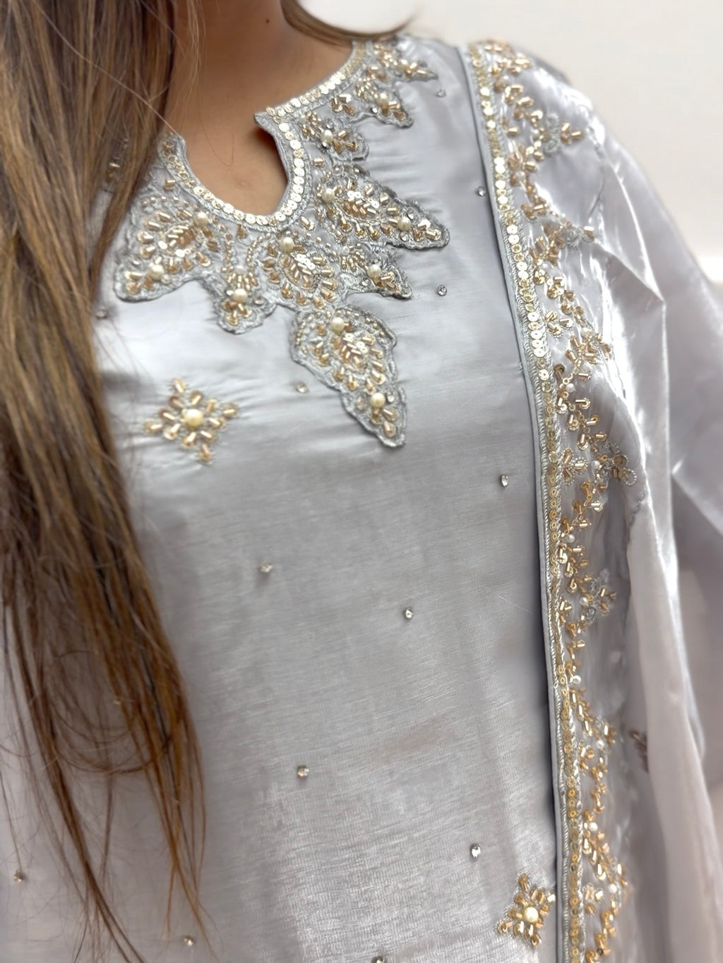 Silver Noor