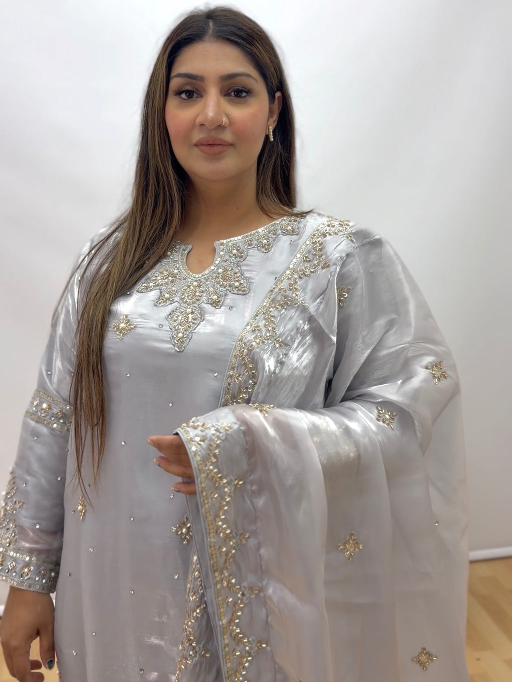 Silver Noor