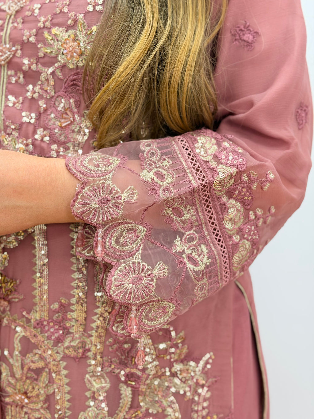 Dusty Rose & Golden Zehra
