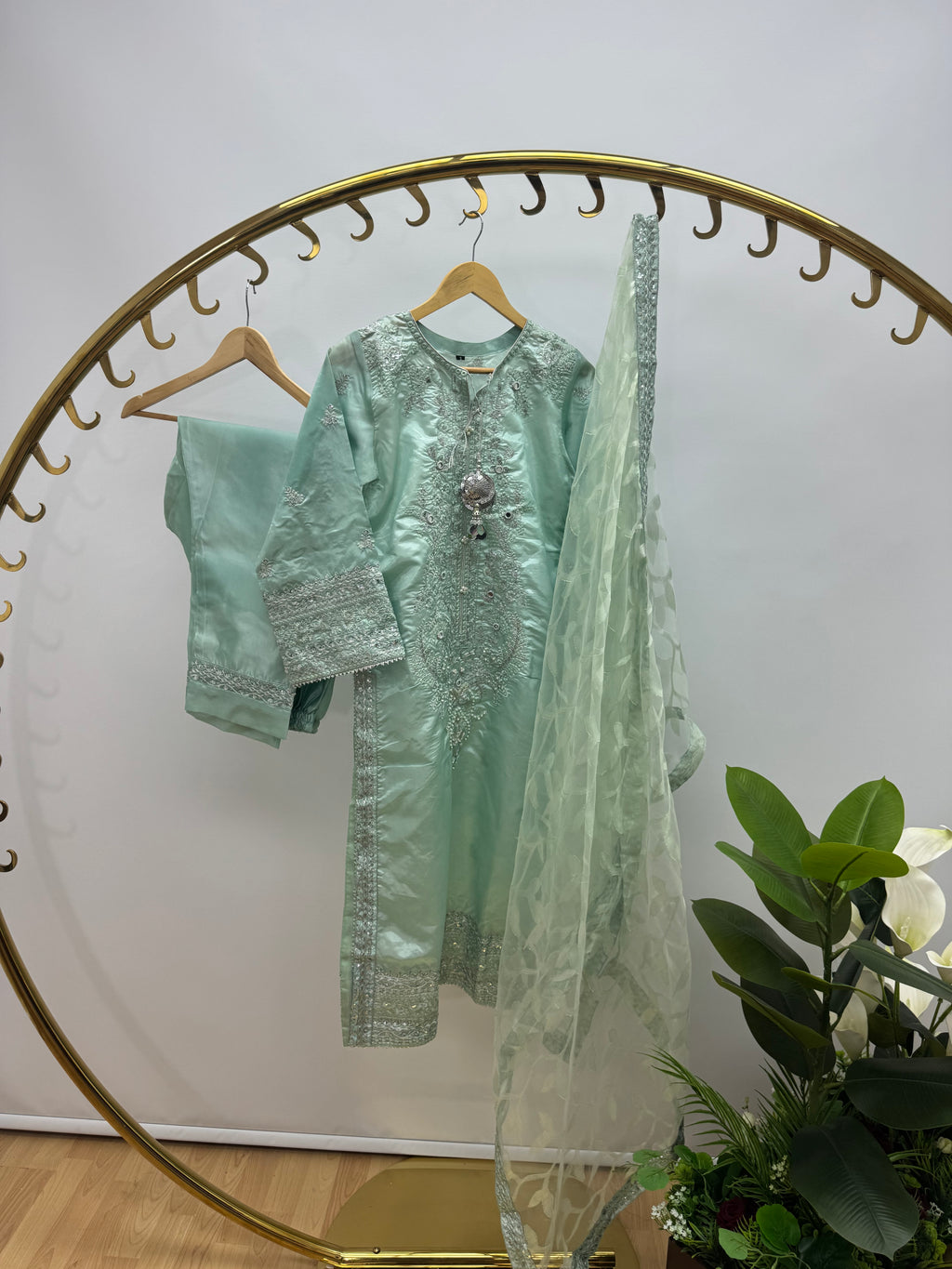 Chandni Mint