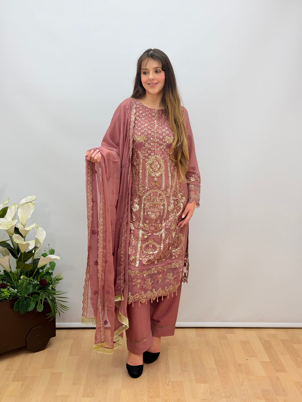 Dusty Rose & Golden Zehra