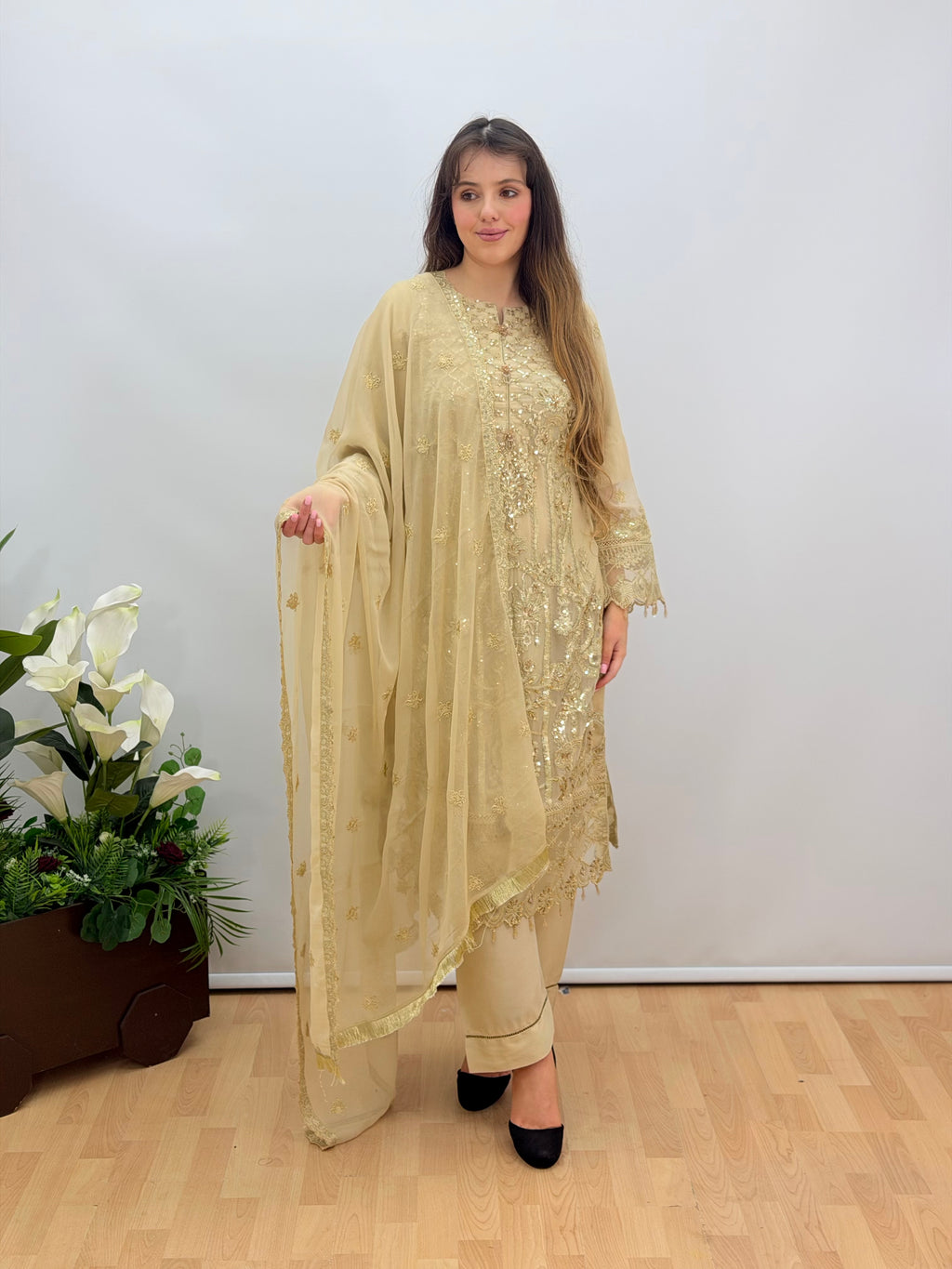 Dusty Rose & Golden Zehra