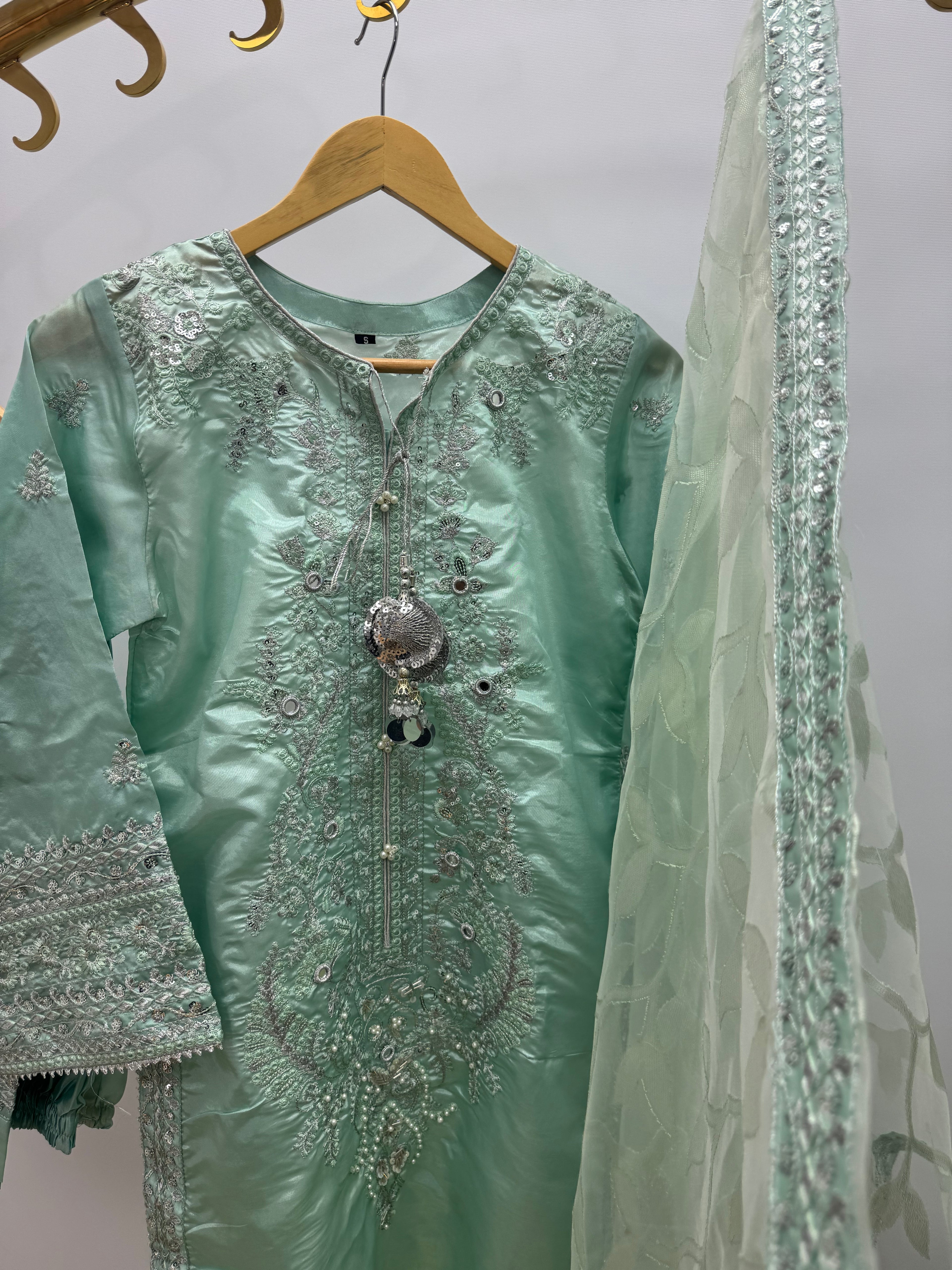 Chandni Mint