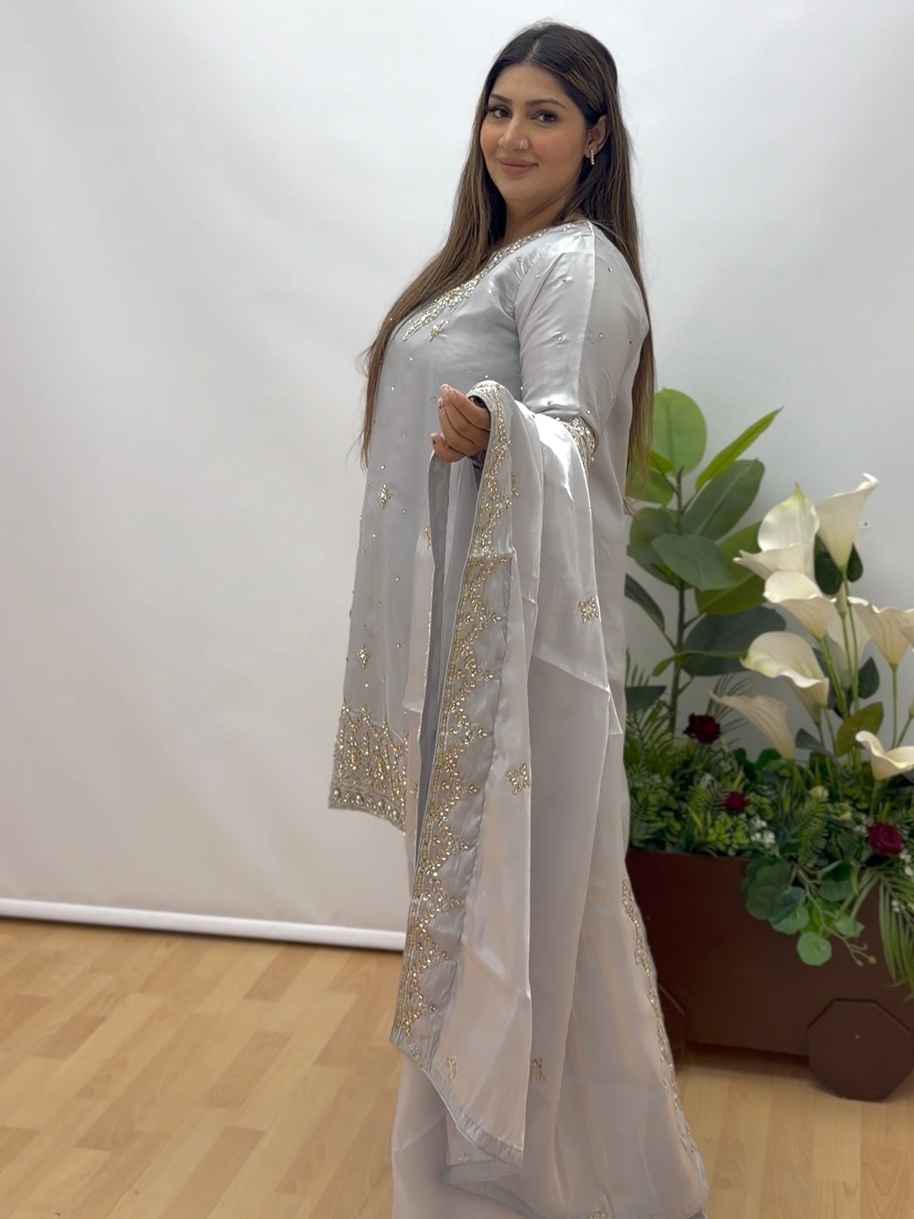 Silver Noor