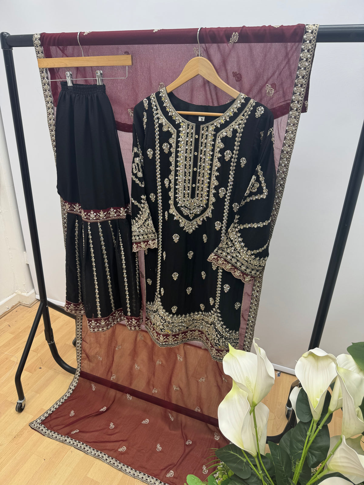 Zari Luxe