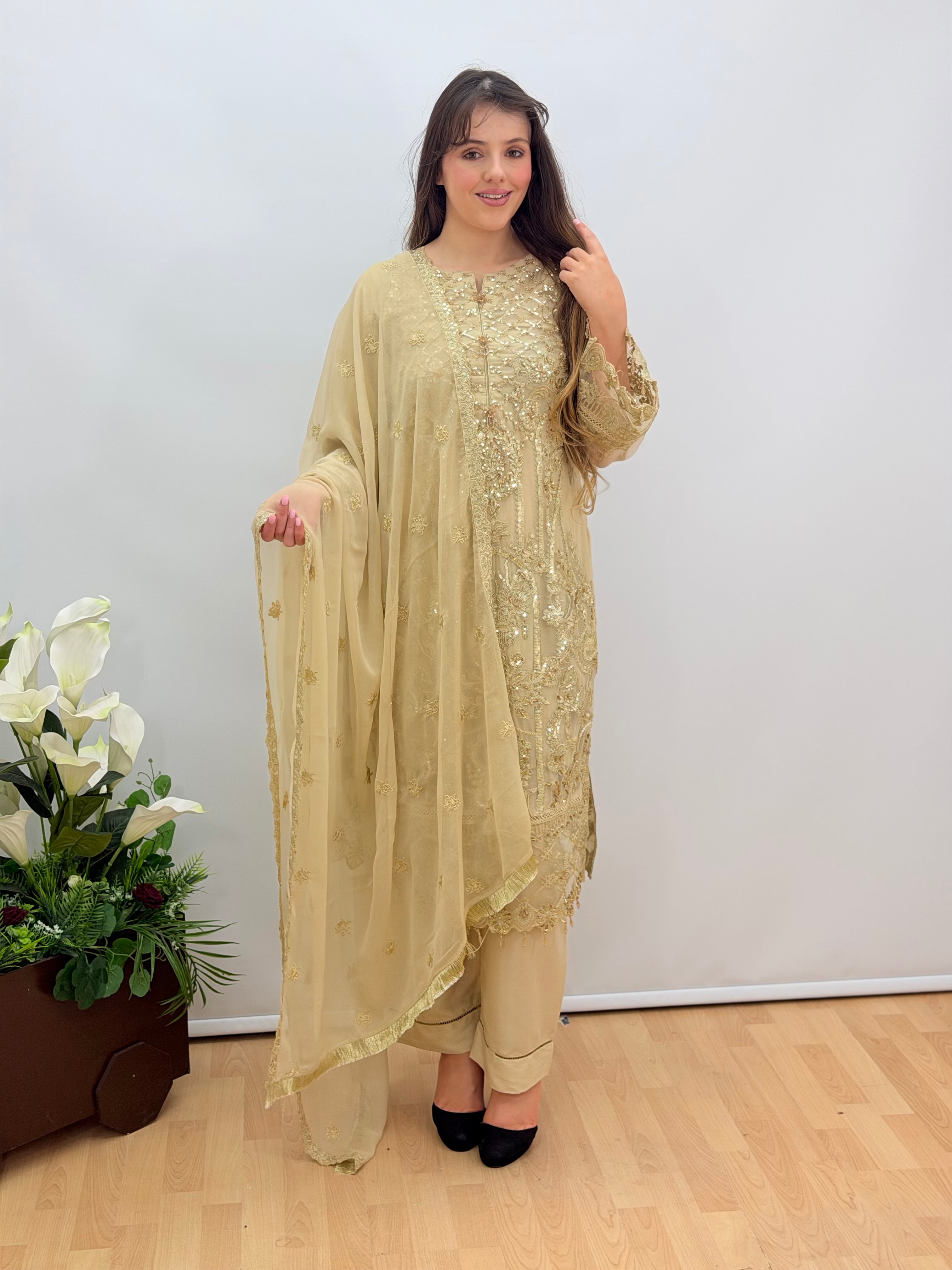 Dusty Rose & Golden Zehra