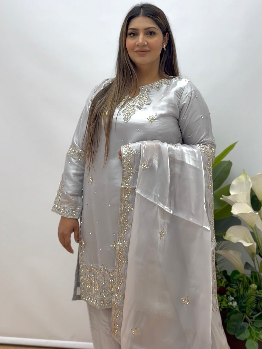 Silver Noor